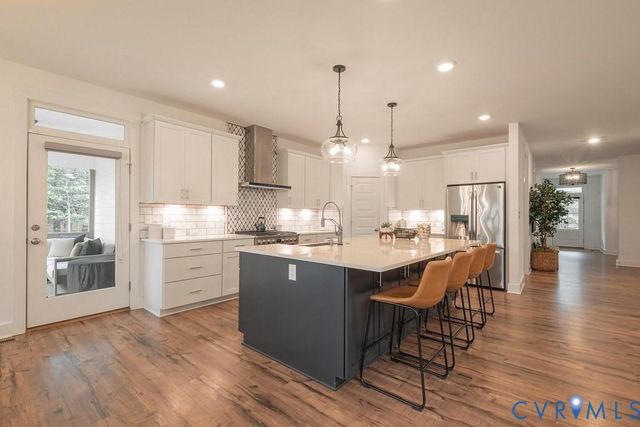 5720 Chaucer Dr, Providence Forge, VA 23140