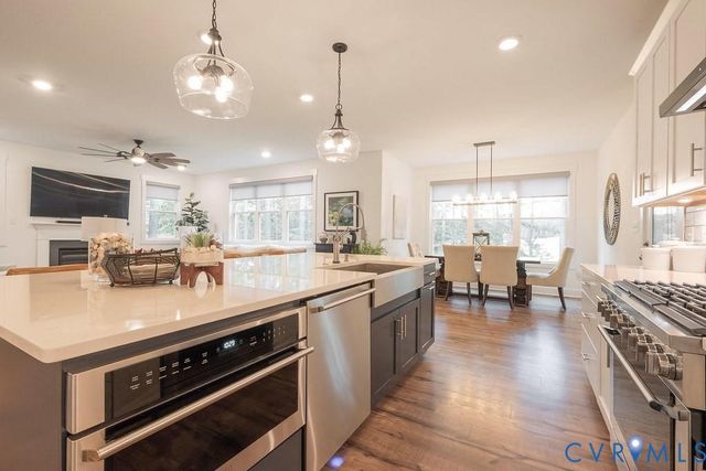 5720 Chaucer Dr, Providence Forge, VA 23140