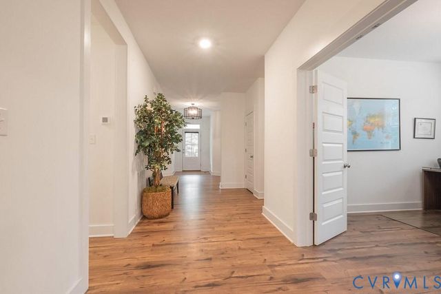 5720 Chaucer Dr, Providence Forge, VA 23140