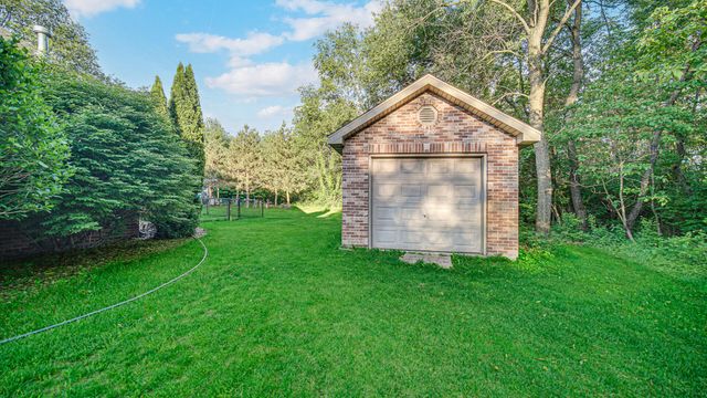 11057 Pleasant Grove Drive, Wheatfield, IN 46392