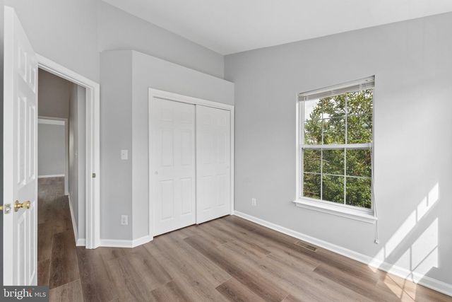 2519 JAMES MONROE, Herndon, VA 20171