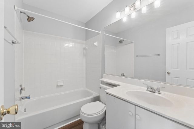 2519 JAMES MONROE, Herndon, VA 20171