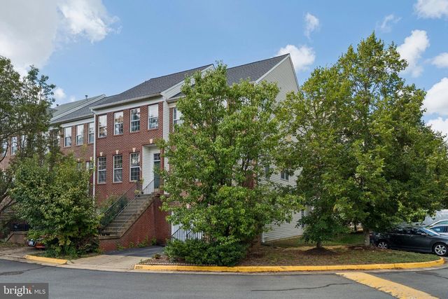 2519 JAMES MONROE, Herndon, VA 20171