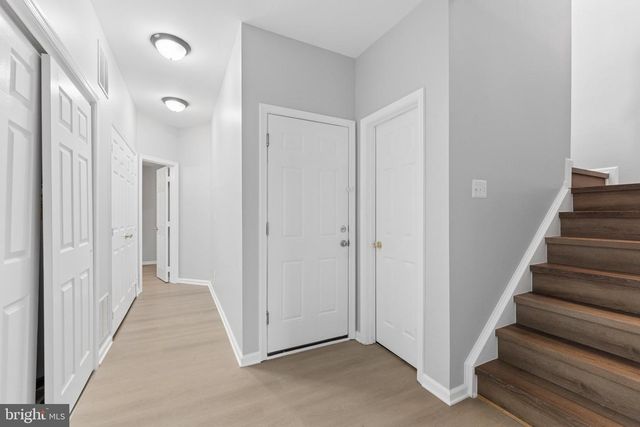 2519 JAMES MONROE, Herndon, VA 20171