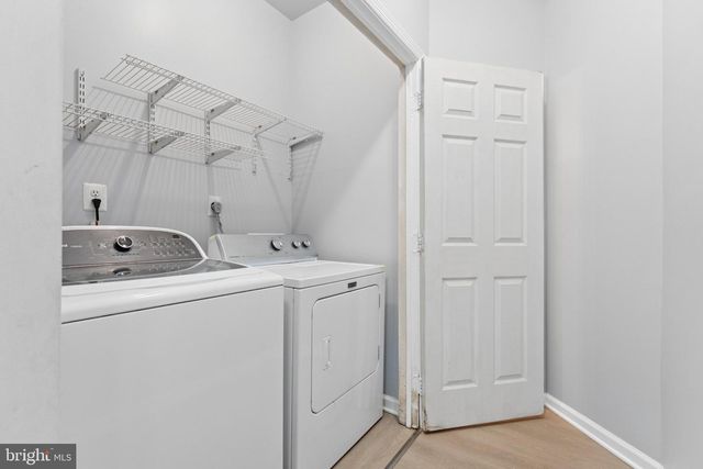 2519 JAMES MONROE, Herndon, VA 20171