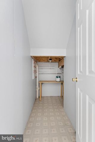 2519 JAMES MONROE, Herndon, VA 20171