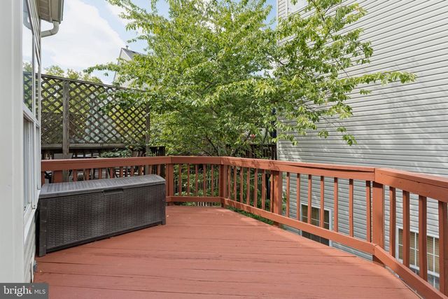 2519 JAMES MONROE, Herndon, VA 20171