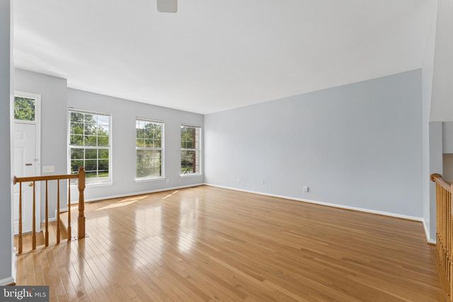2519 JAMES MONROE, Herndon, VA 20171
