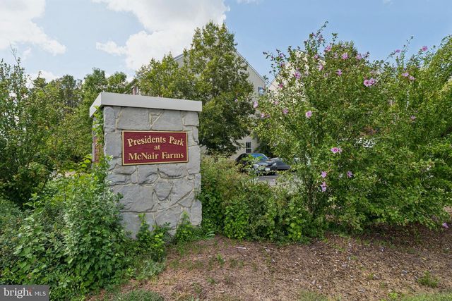 2519 JAMES MONROE, Herndon, VA 20171