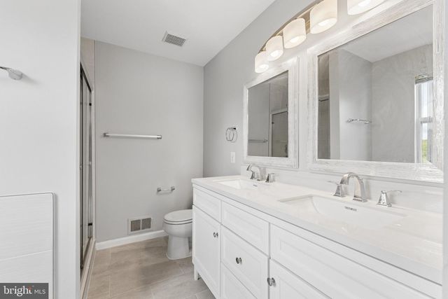 2519 JAMES MONROE, Herndon, VA 20171