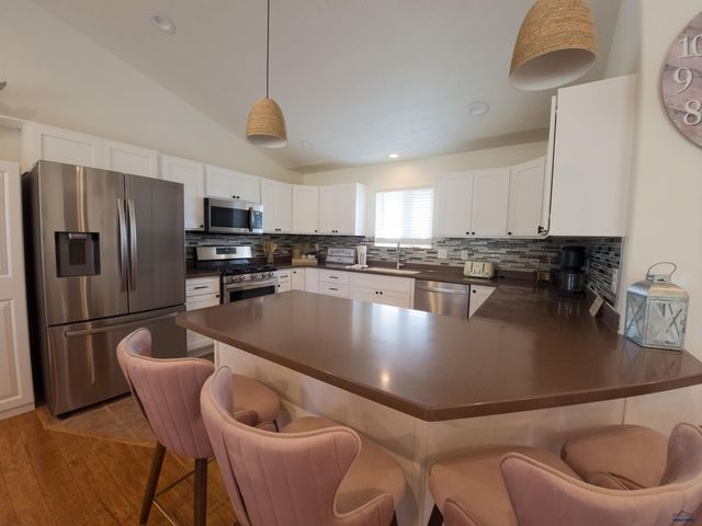 2702 WILDHORSE DR, Rapid City, SD 57703
