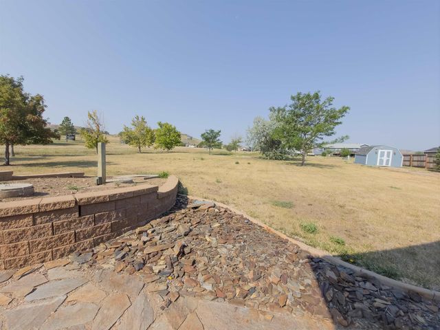 2702 WILDHORSE DR, Rapid City, SD 57703