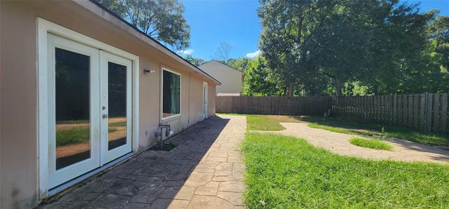 3123 Silver Falls Drive, Houston, TX 77339