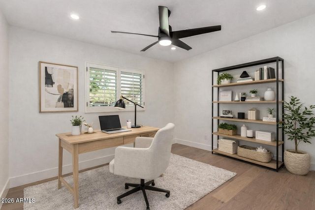 829 E DESERT PARK Lane, Phoenix, AZ 85020