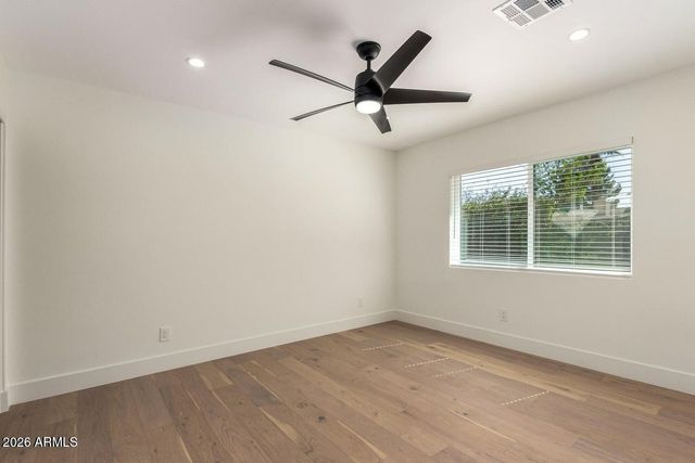 829 E DESERT PARK Lane, Phoenix, AZ 85020