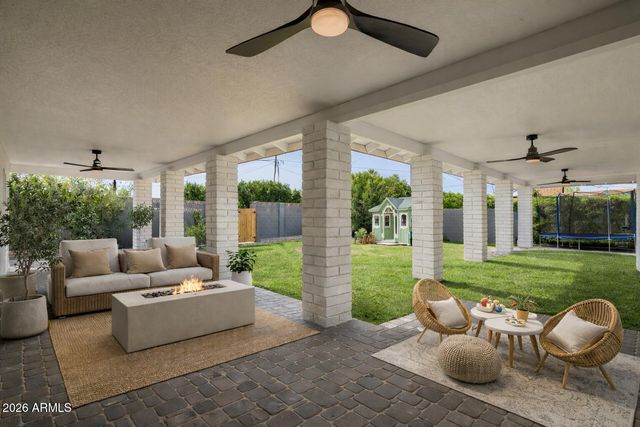 829 E DESERT PARK Lane, Phoenix, AZ 85020