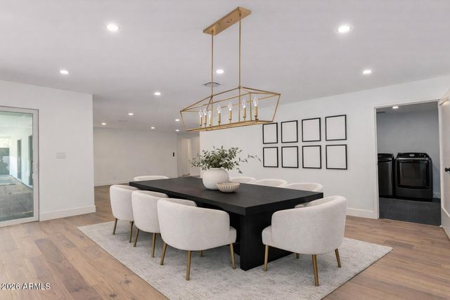 829 E DESERT PARK Lane, Phoenix, AZ 85020