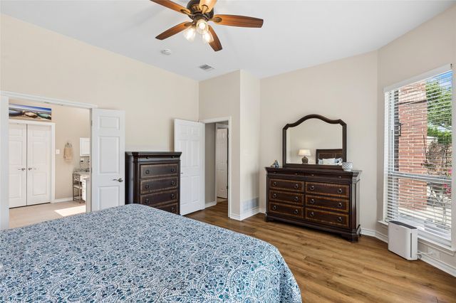 138 Arbor Glen Drive, Euless, TX 76039