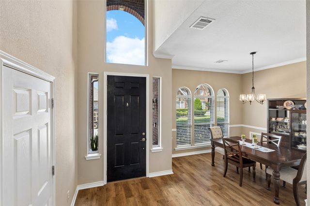 138 Arbor Glen Drive, Euless, TX 76039