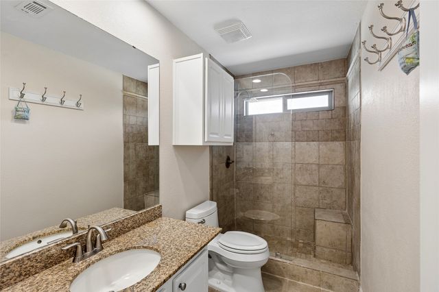 138 Arbor Glen Drive, Euless, TX 76039