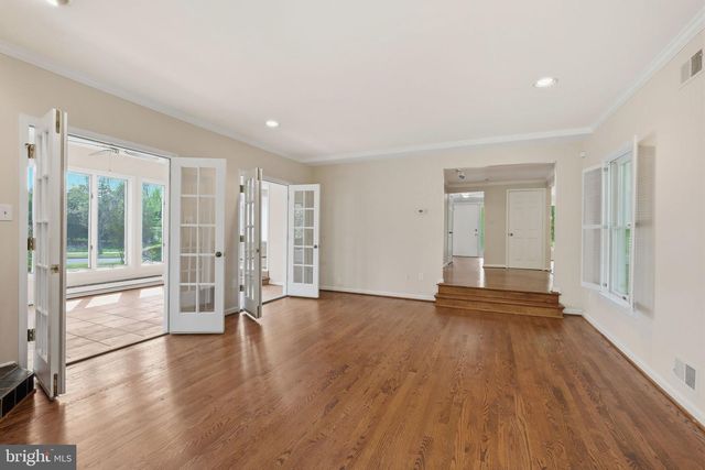 1429 LONGHILL DR, Rockville, MD 20854