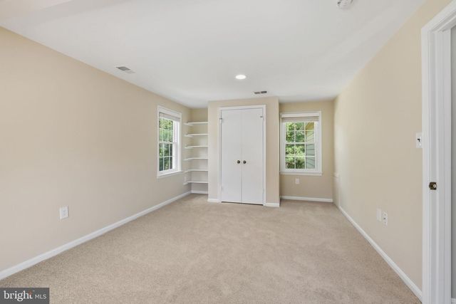 1429 LONGHILL DR, Rockville, MD 20854