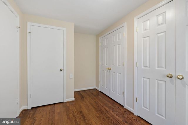 1429 LONGHILL DR, Rockville, MD 20854