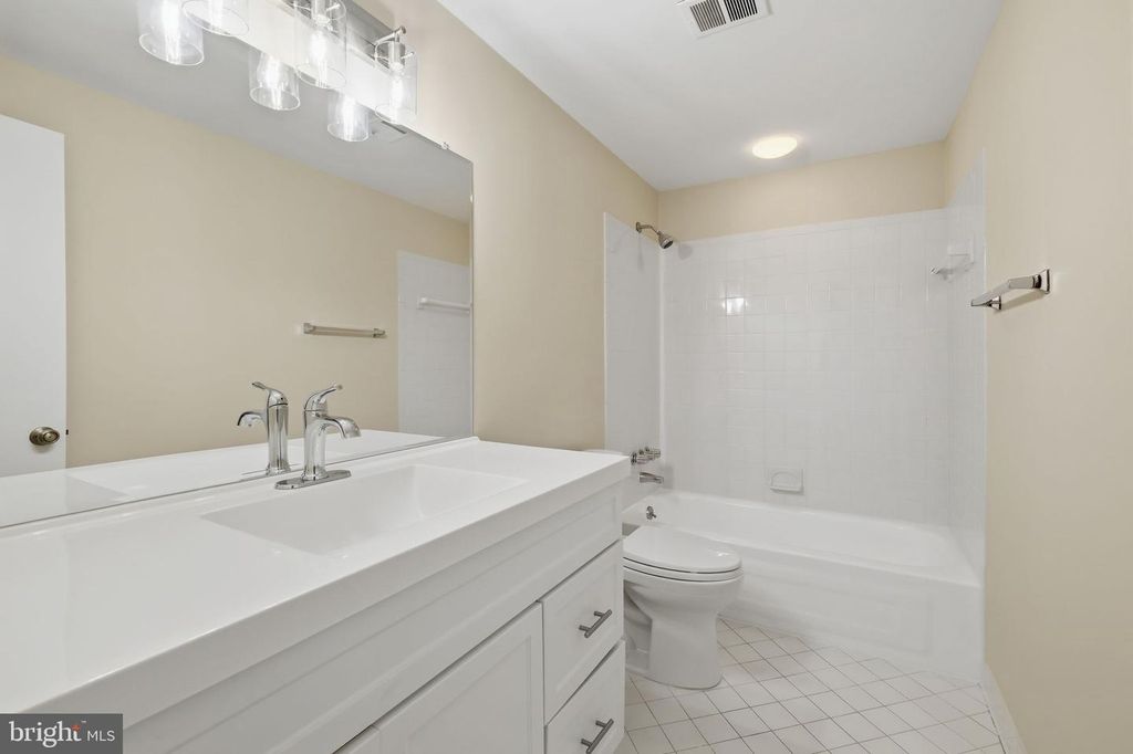 Image 34 of property listing at 1429 LONGHILL DR, Rockville, MD 20854