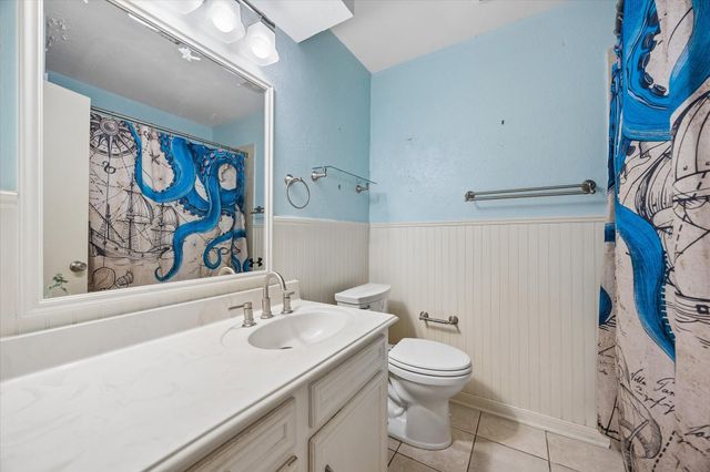 1714 Ashford Hollow Lane, Houston, TX 77077