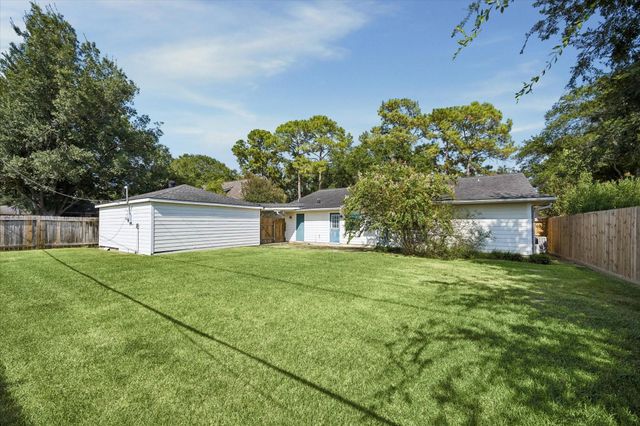 1714 Ashford Hollow Lane, Houston, TX 77077