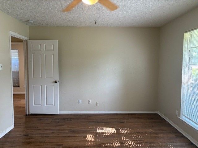 715 Oakwood Lane A, Arlington, TX 76012