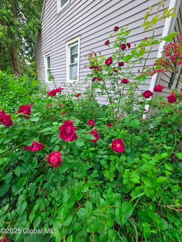 9 Arlene Avenue, Guilderland, NY 12203