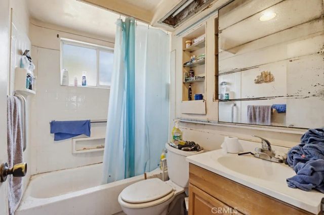 736 Sacramento, Spring Valley, CA 91977