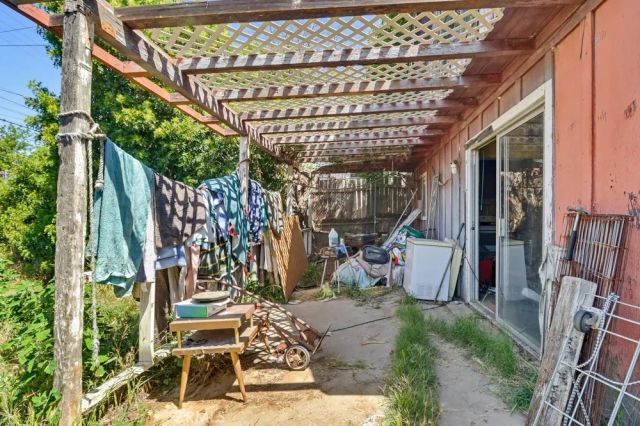736 Sacramento, Spring Valley, CA 91977