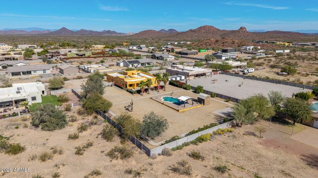 14629 W OBERLIN Way, Surprise, AZ 85387