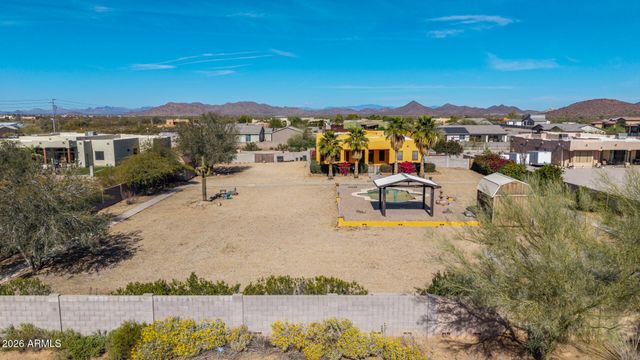 14629 W OBERLIN Way, Surprise, AZ 85387