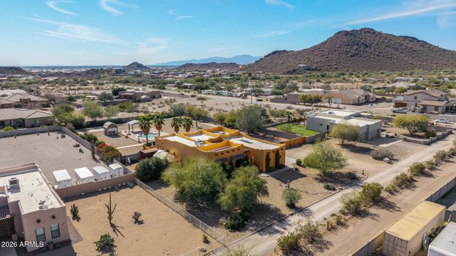 14629 W OBERLIN Way, Surprise, AZ 85387