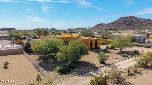 14629 W OBERLIN Way, Surprise, AZ 85387