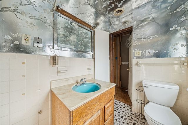 511 Bellwood Avenue, Monroeville, PA 15146