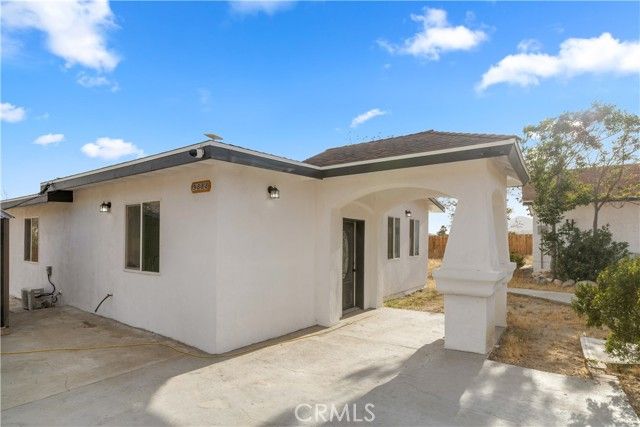 9888 Terrace Drive, Morongo Valley, CA 92256