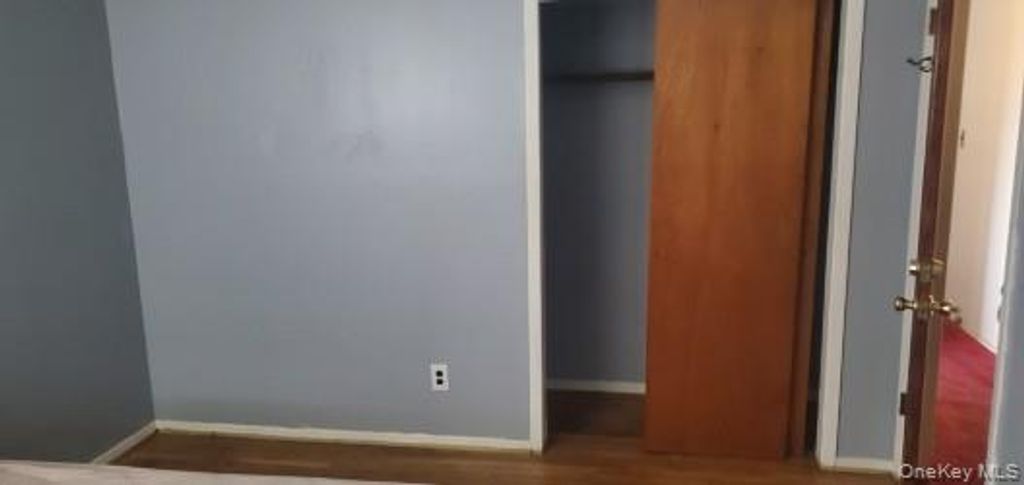 9 Gertrude Street, Hempstead, NY 11550 — photo 5
