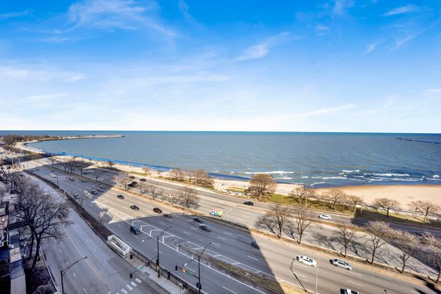 1150 N Lake Shore Drive 13C, Chicago, IL 60611