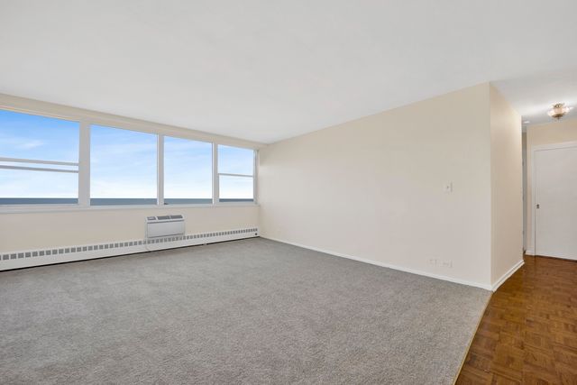 1150 N Lake Shore Drive 13C, Chicago, IL 60611