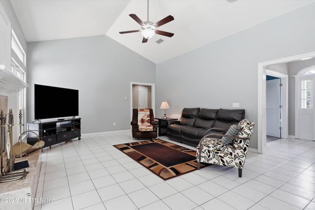 3548 BOATWRIGHT Way W, Jacksonville, FL 32216