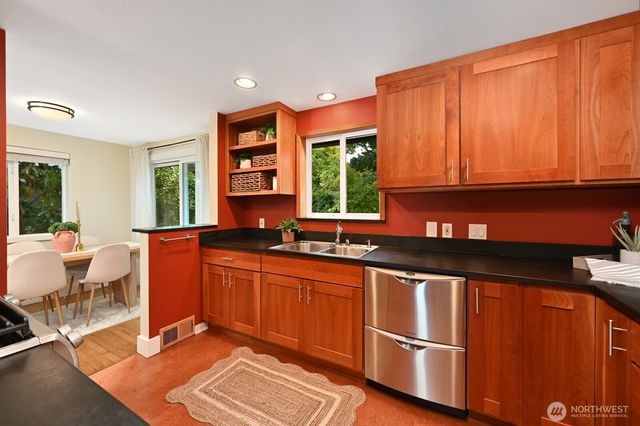 5109 S Angeline Street, Seattle, WA 98118