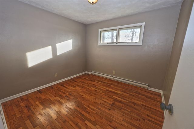 28902 Yaw Street, Dowagiac, MI 49047