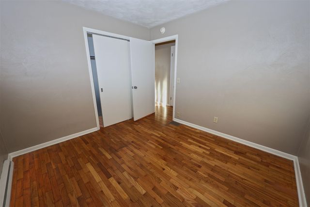 28902 Yaw Street, Dowagiac, MI 49047