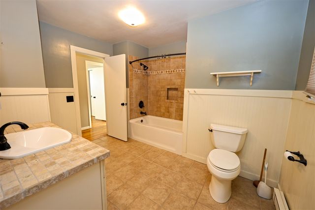 28902 Yaw Street, Dowagiac, MI 49047