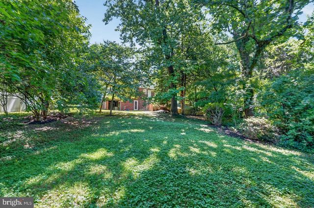 805 RIDGE PL, Falls Church, VA 22046