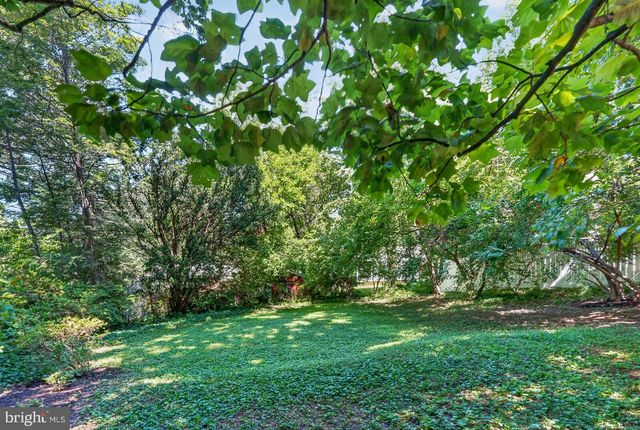 805 RIDGE PL, Falls Church, VA 22046